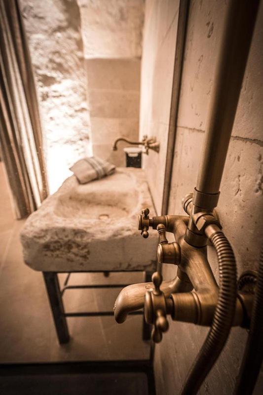 Suite La Stalla Ματέρα Εξωτερικό φωτογραφία